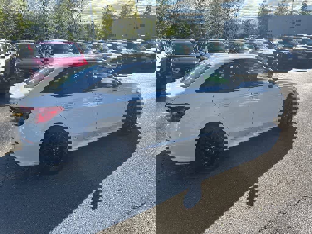 Used 2023 Honda Civic Sport image 13
