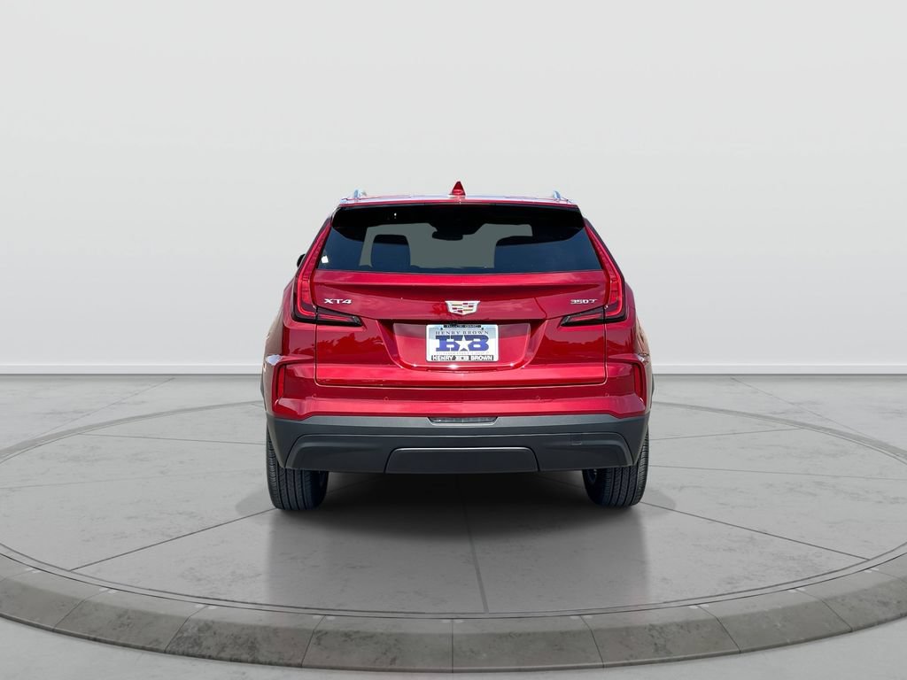 Used 2024 Cadillac XT4 Luxury w/ Cold Weather Package FWD image 7