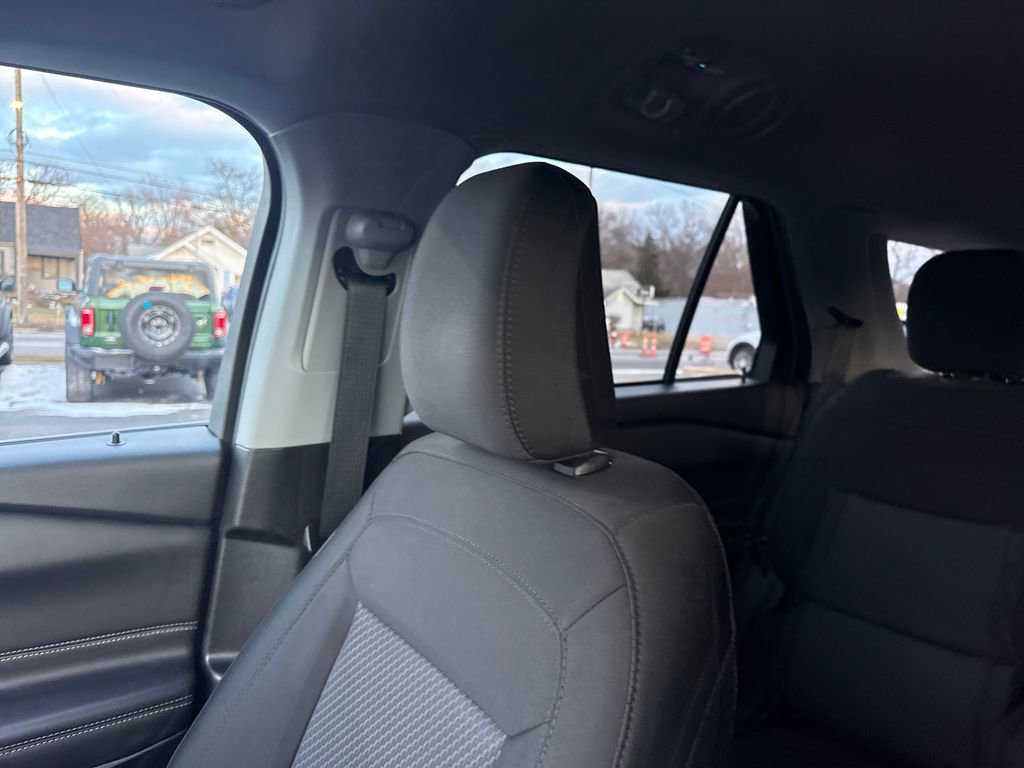 Used 2023 Ford Explorer XLT image 42
