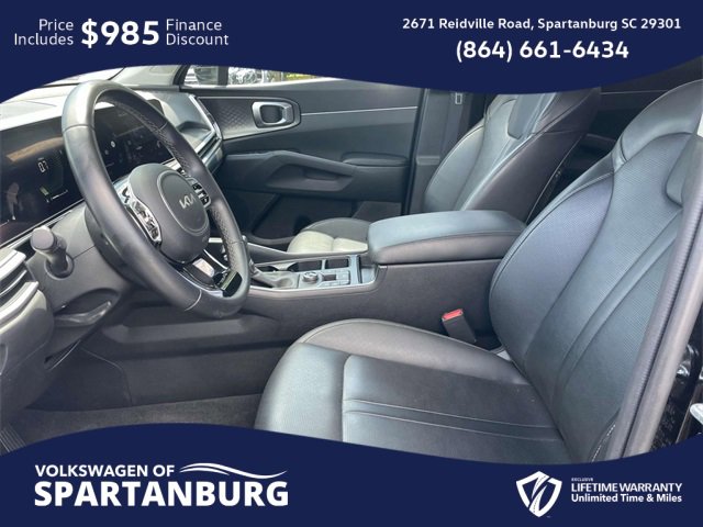 Used 2024 Kia Sorento S image 17