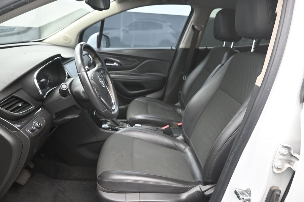 Used 2018 Buick Encore Preferred FWD image 18