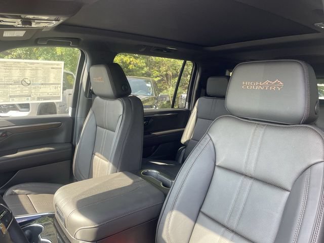 New 2026 Chevrolet Suburban High Country w/ Sun And Tow Package AWD/4WD image 11