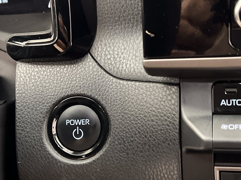 Used 2025 Toyota Camry LE FWD image 49