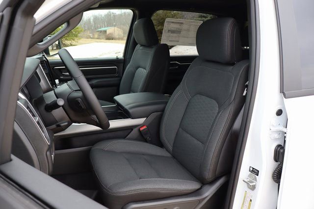 New 2026 RAM 1500 Big Horn AWD/4WD image 10