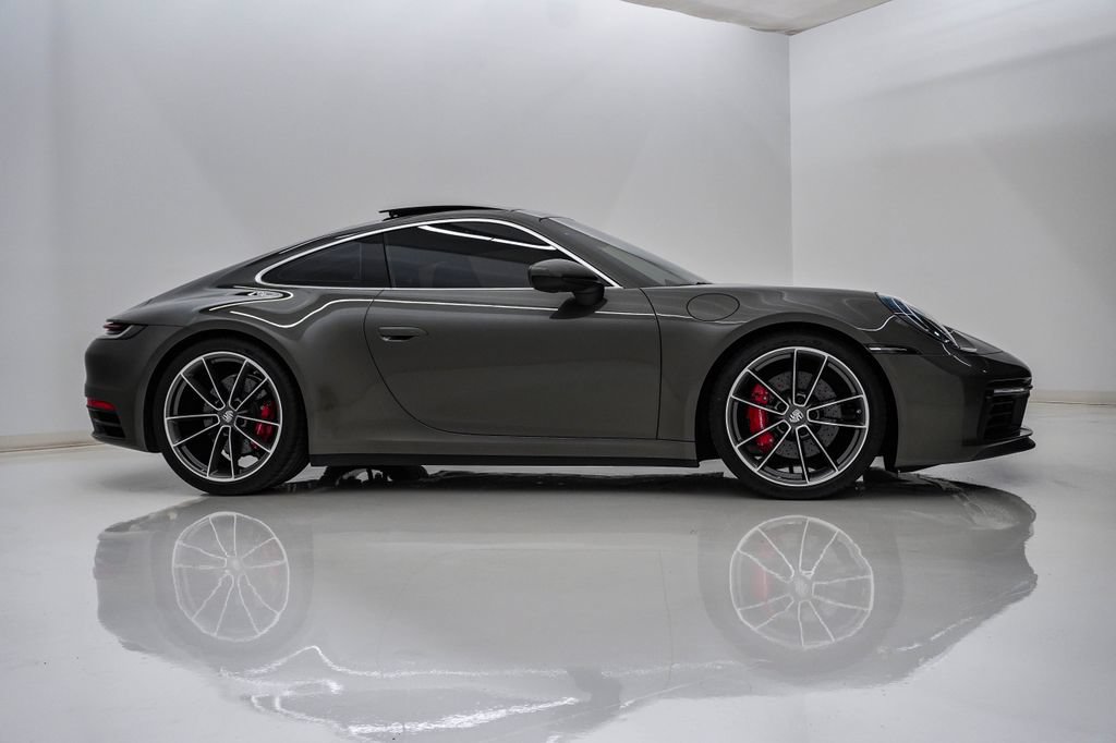 Certified 2020 Porsche 911 Carrera S RWD image 9