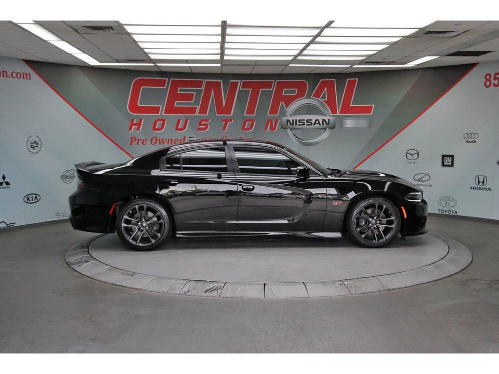 Used 2023 Dodge Charger Scat Pack w/ Plus Group RWD image 5