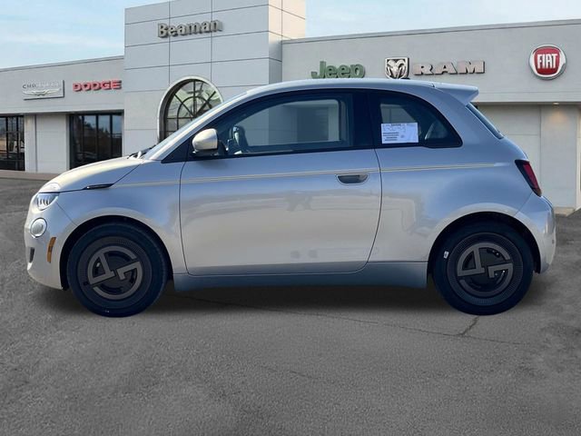 New 2025 FIAT 500 e FWD image 4