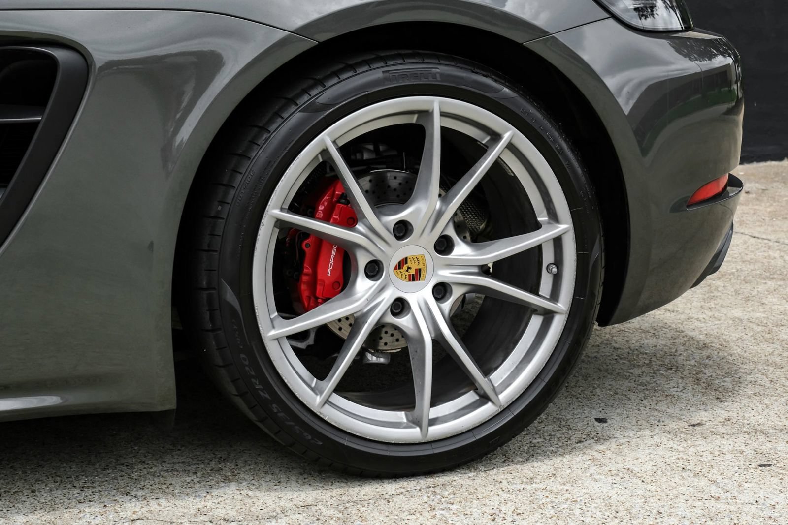 Used 2021 Porsche 718 Boxster S RWD image 59