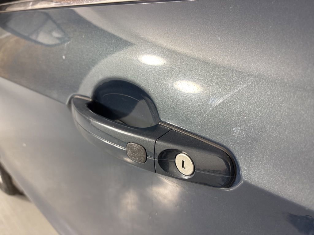 Used 2019 Ford Escape SEL image 19