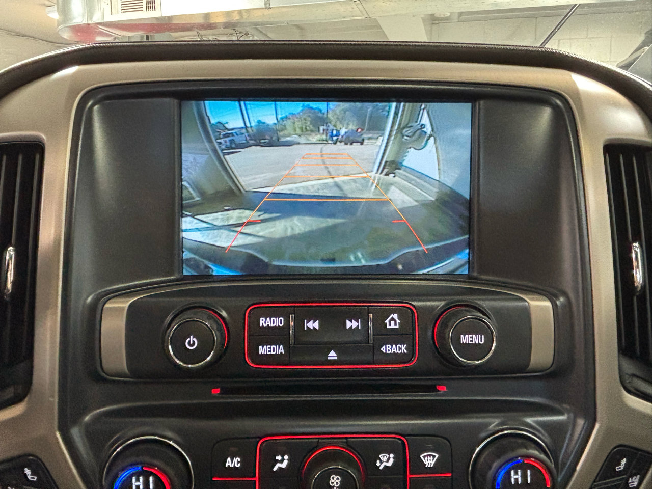 Used 2015 GMC Sierra 3500 Denali w/ Duramax Plus Package image 32