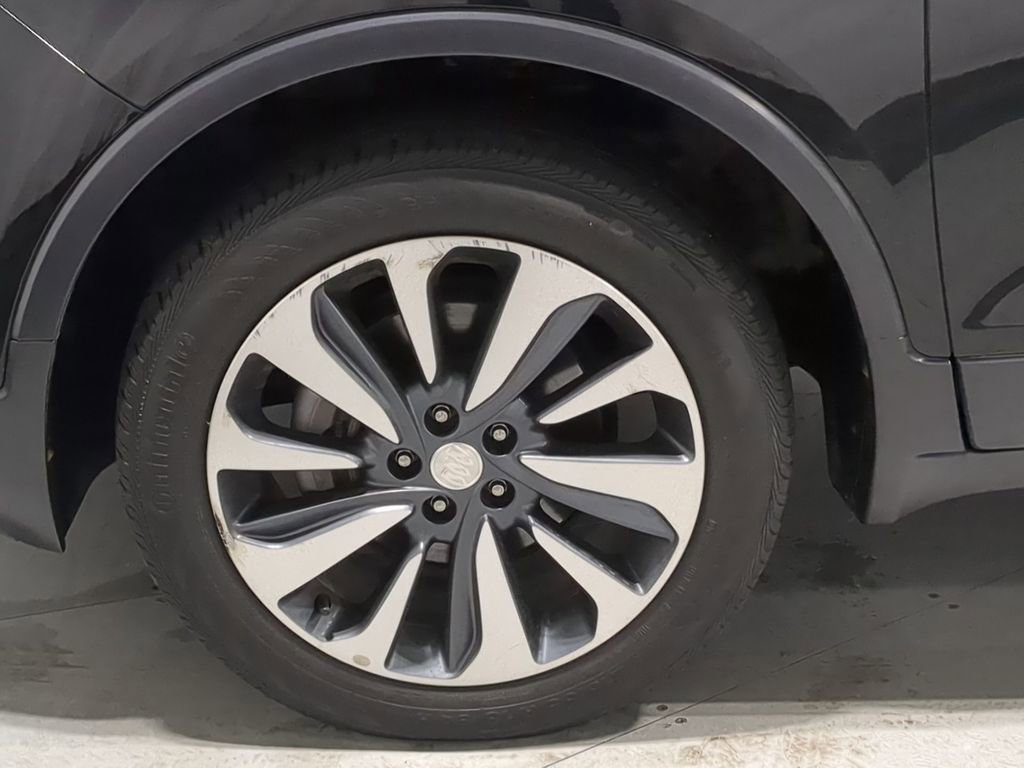 Used 2019 Buick Encore Essence image 17