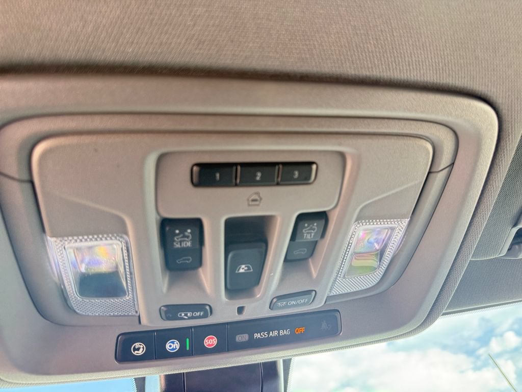 Used 2020 GMC Sierra 2500 Denali w/ Denali Ultimate Package AWD/4WD image 41