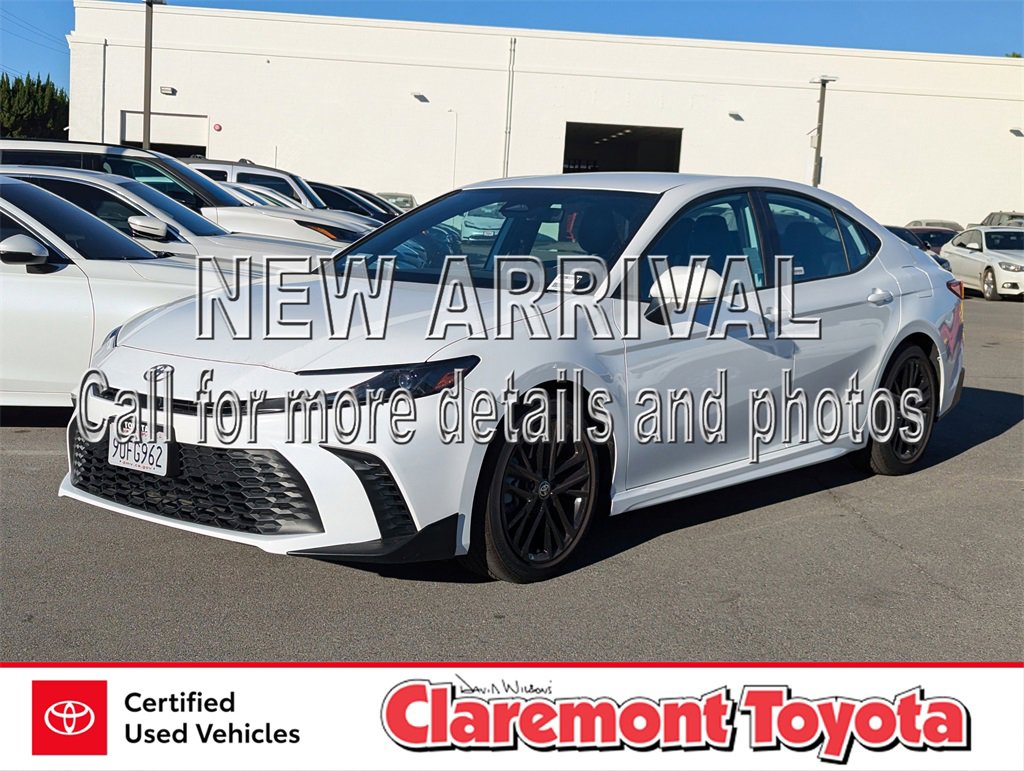Certified 2025 Toyota Camry SE