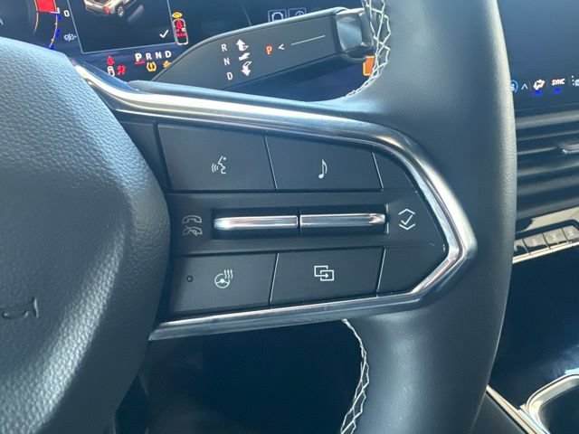 Used 2026 Chevrolet Silverado EV LT AWD/4WD image 34