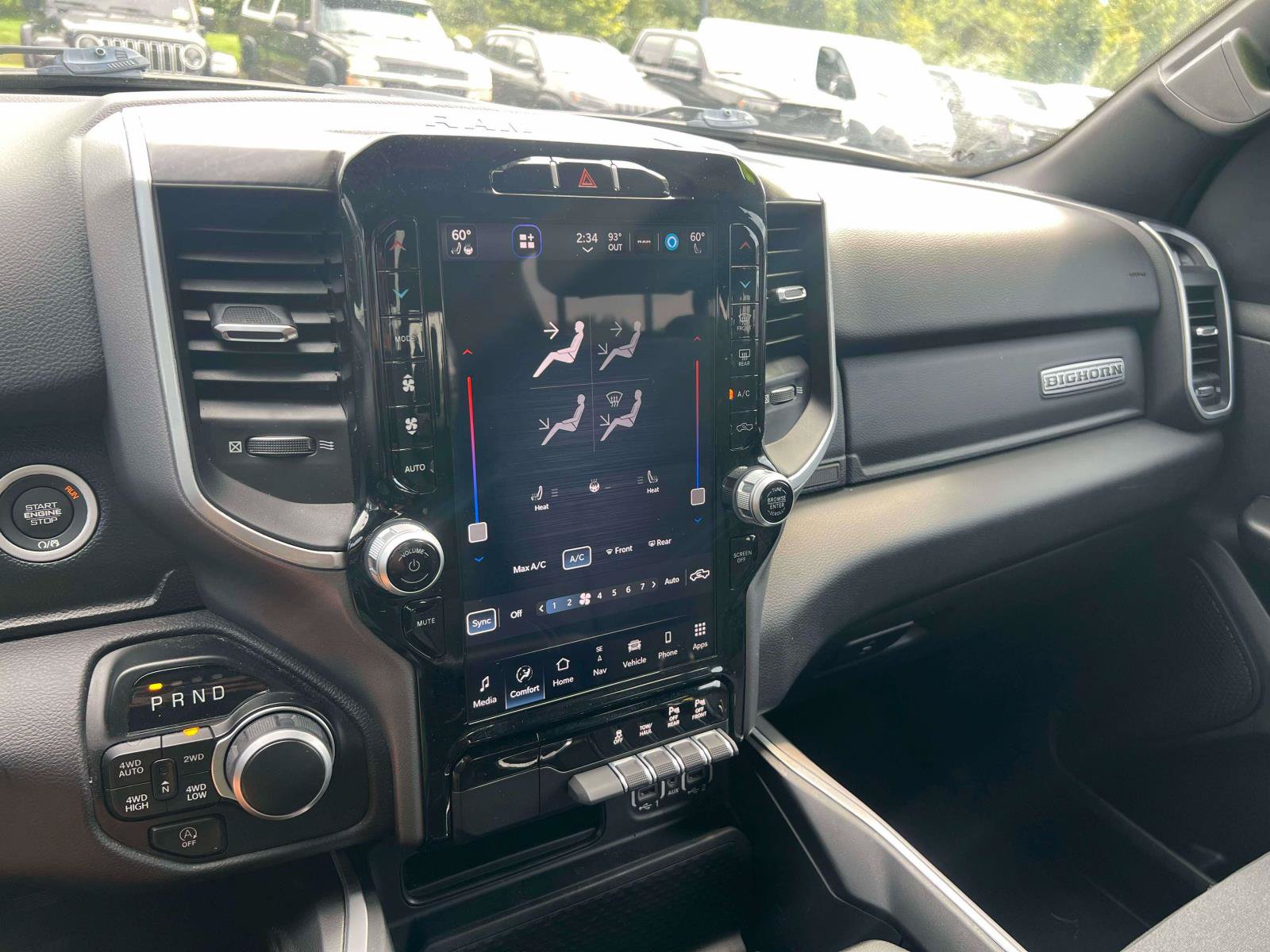 Used 2023 RAM 1500 Big Horn AWD/4WD image 12