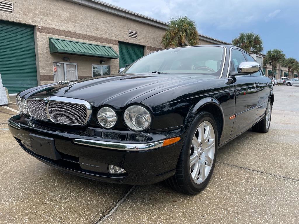 Used 2004 Jaguar XJ8 XJ8 Vanden Plas