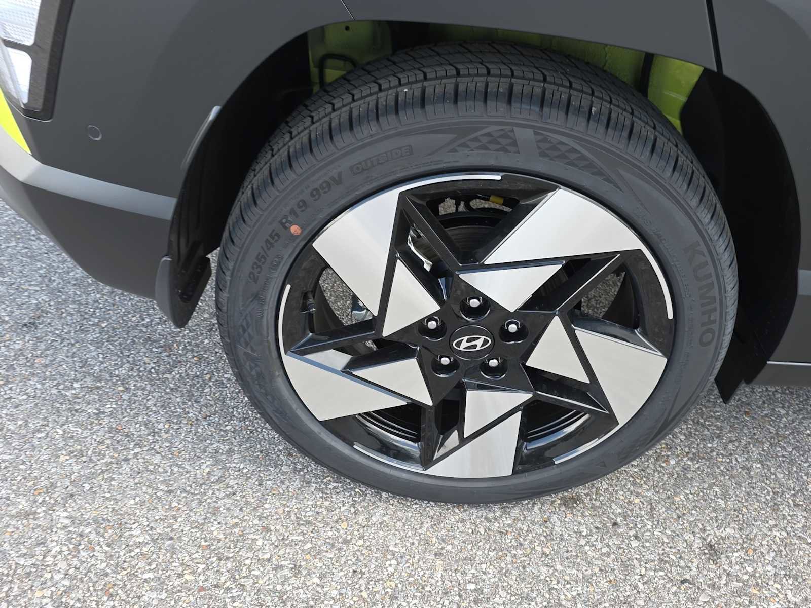 New 2026 Hyundai Kona Limited image 7