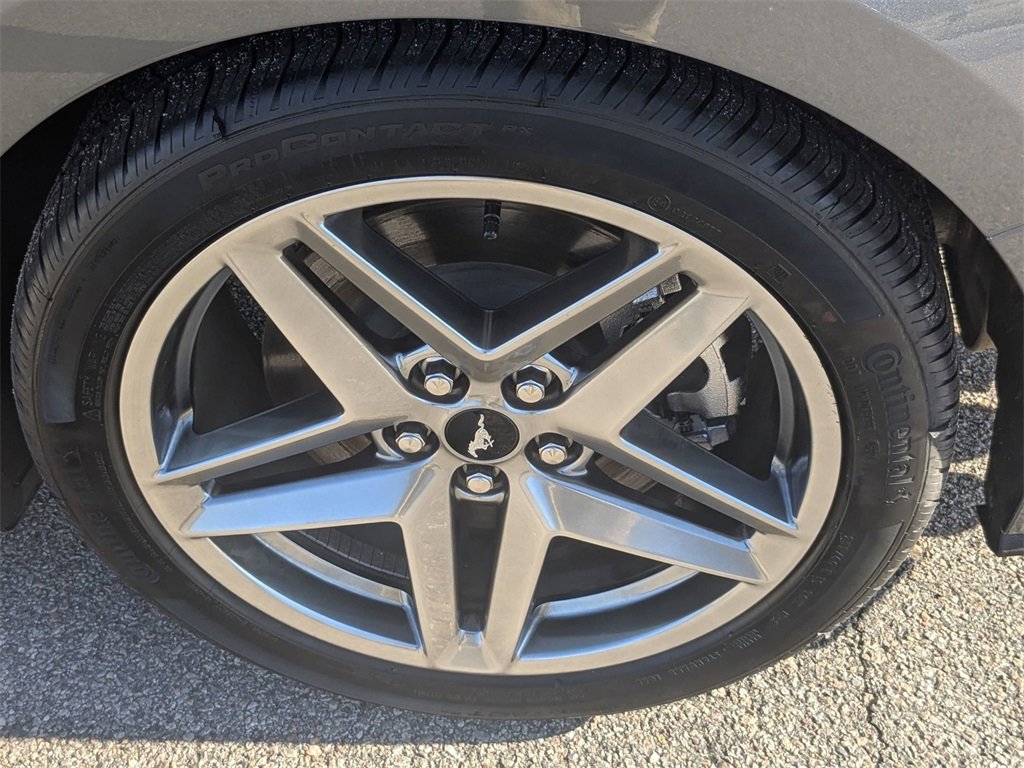 Used 2025 Ford Mustang GT Premium image 11