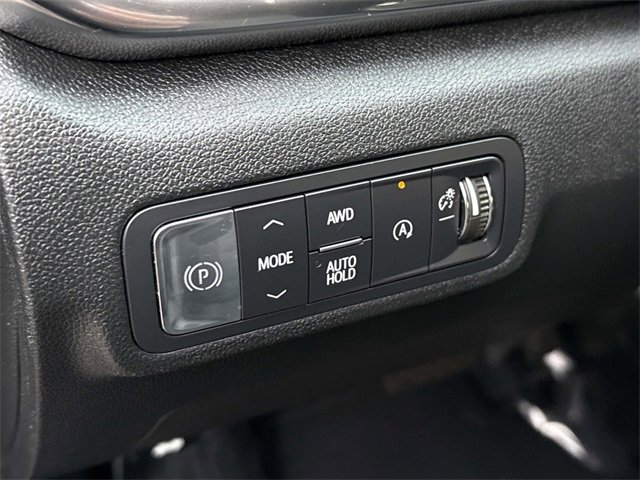 Certified 2025 GMC Terrain Elevation image 19