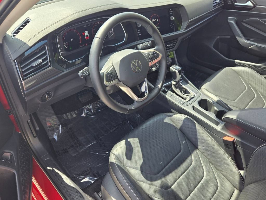 Certified 2023 Volkswagen Jetta SEL FWD image 11