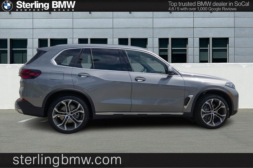 New 2026 BMW X5 sDrive40i w/ Parking Assistance Package RWD image 3