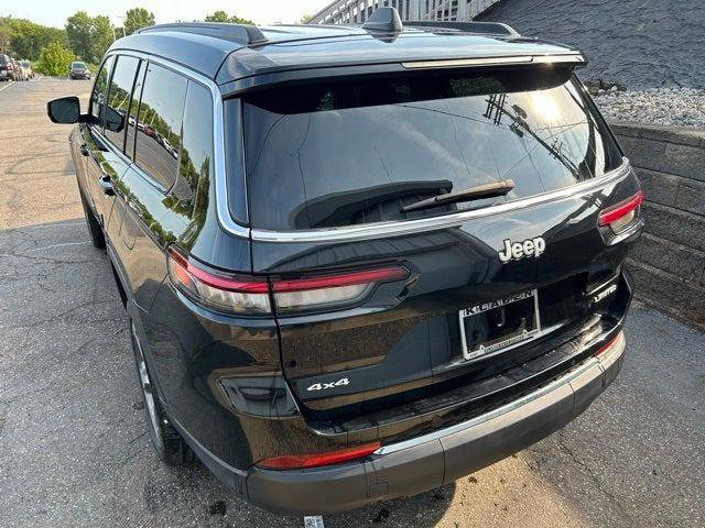 Certified 2024 Jeep Grand Cherokee L Limited image 4