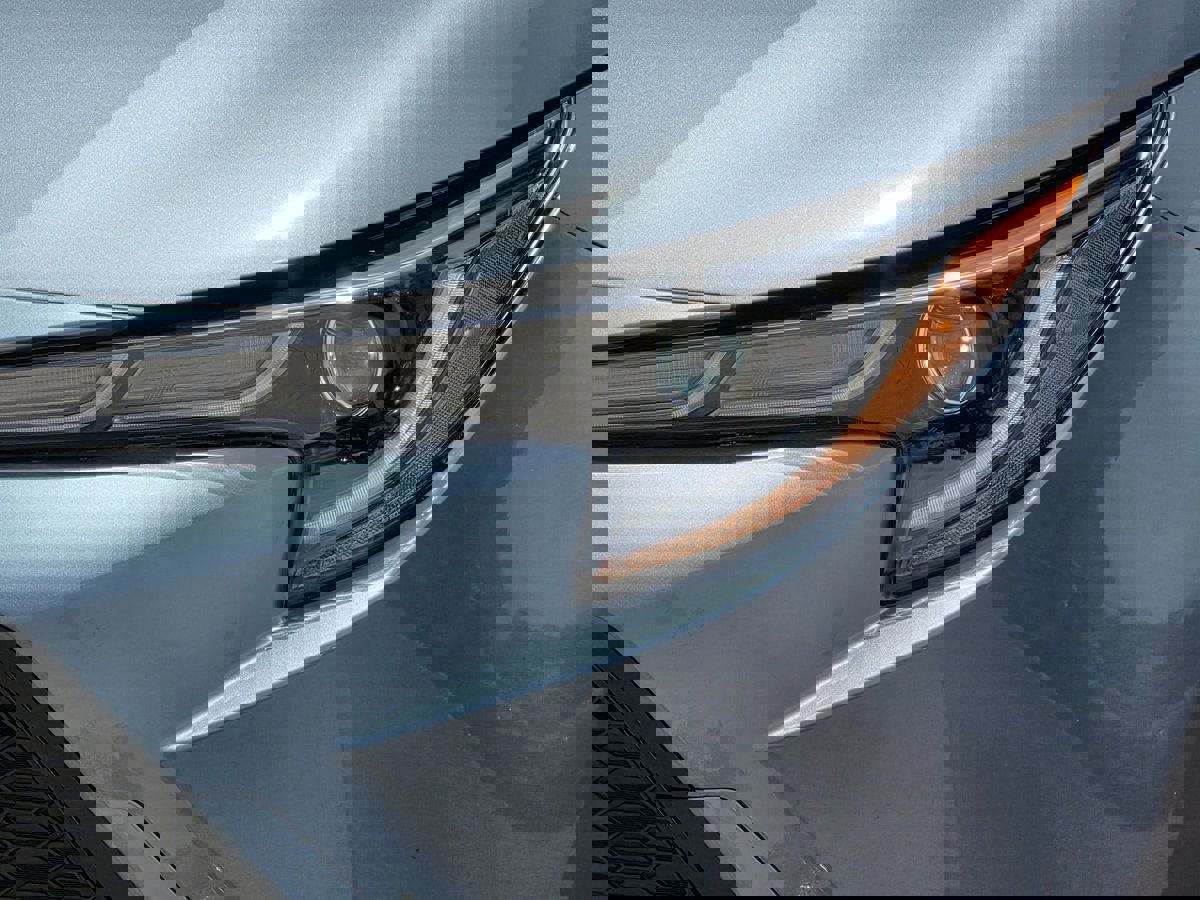 Used 2020 Toyota Corolla LE image 8