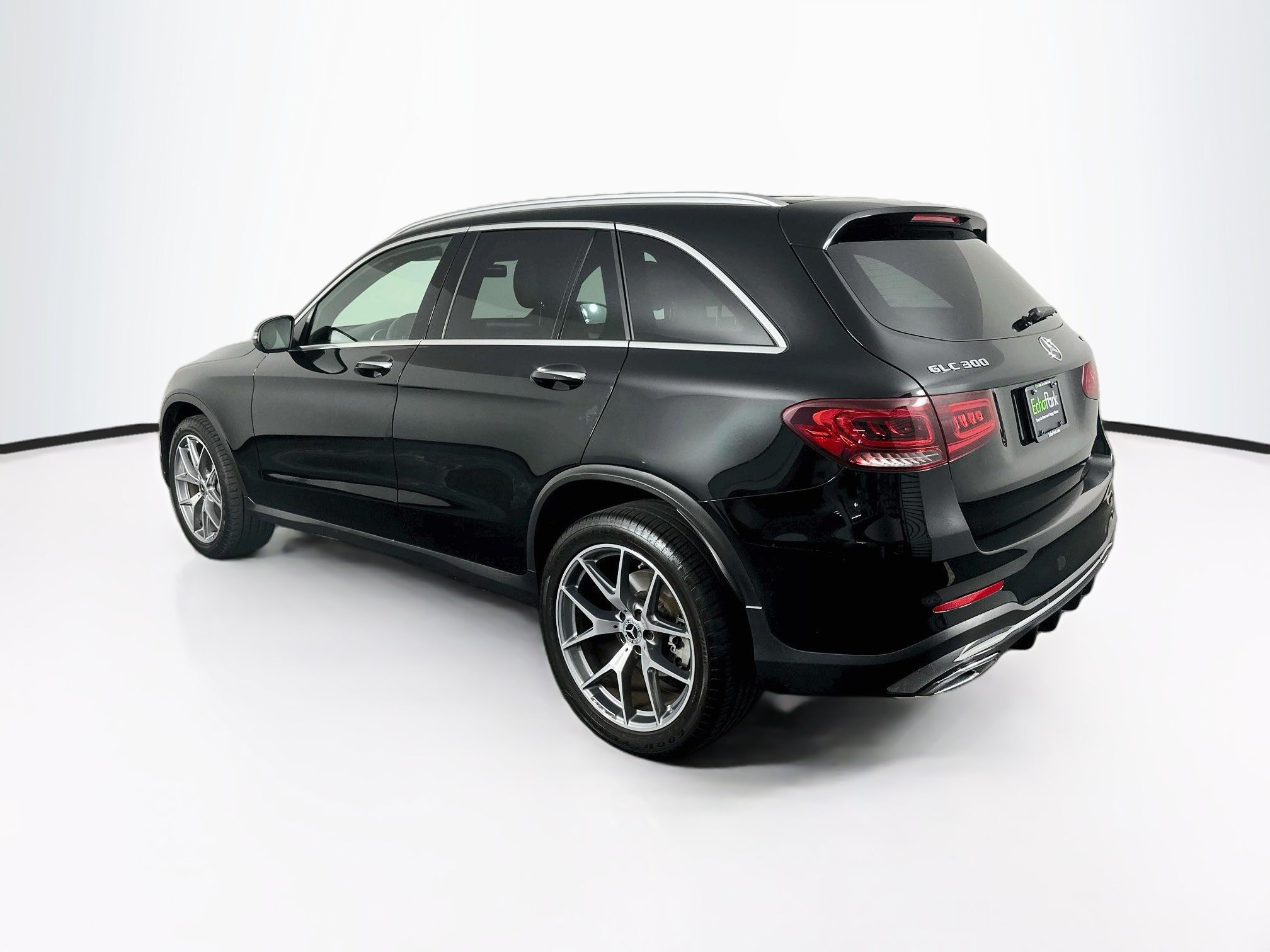 Used 2020 Mercedes-Benz GLC 300 4MATIC image 5