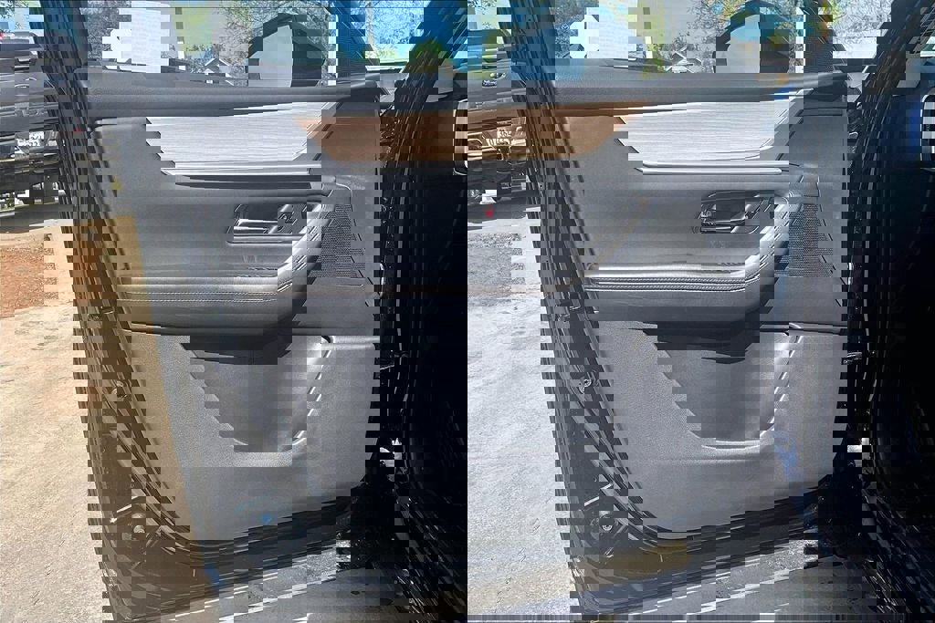 New 2026 MAZDA CX-90 Plug-In Hybrid w/ Preferred image 27