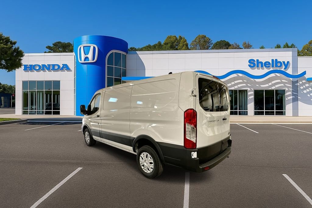 Used 2024 Ford Transit 250 Low Roof w/ Exterior Upgrade Package image 6