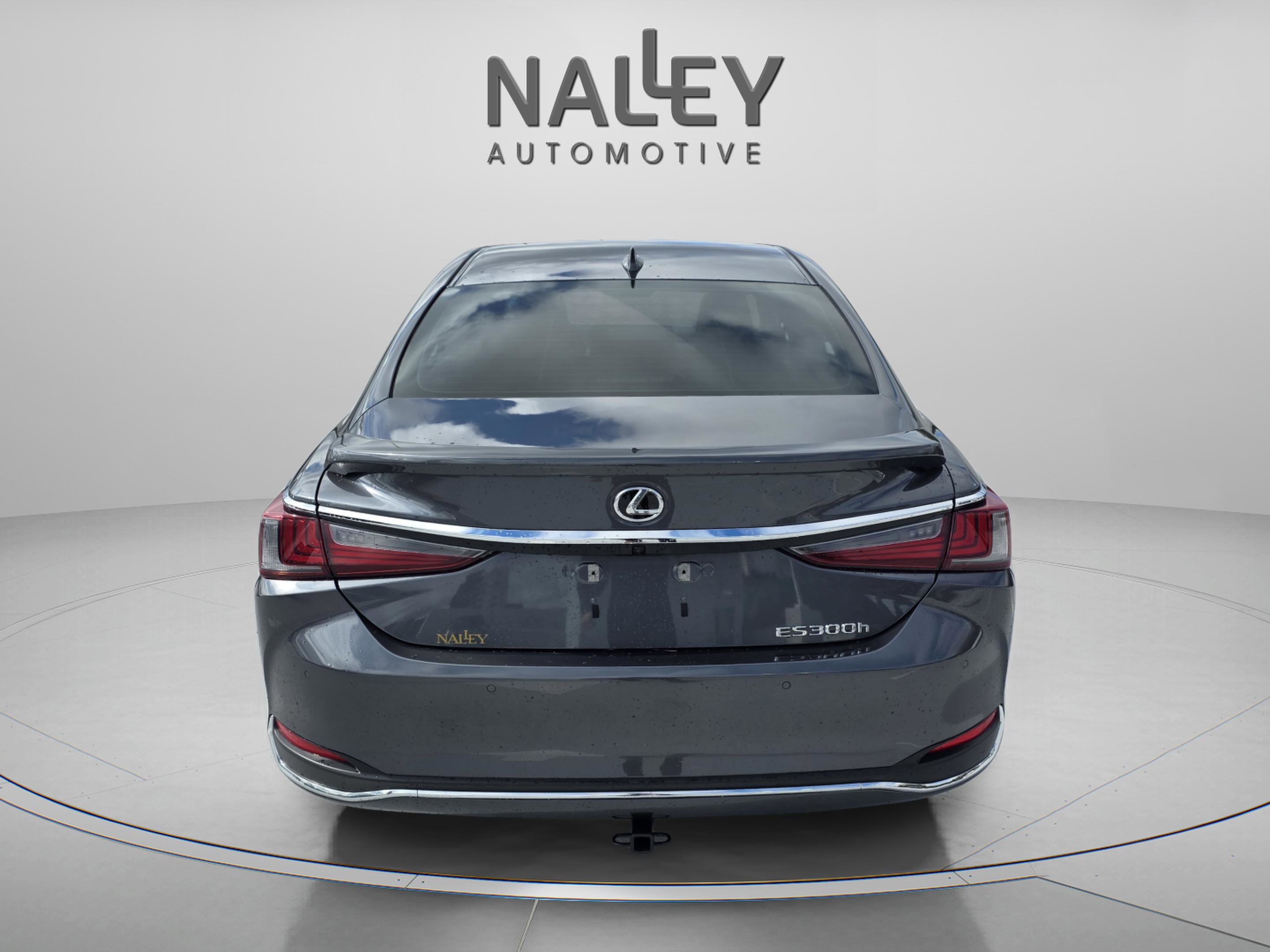 Certified 2024 Lexus ES 300h ES 300h Luxury w/ Technology Package image 4