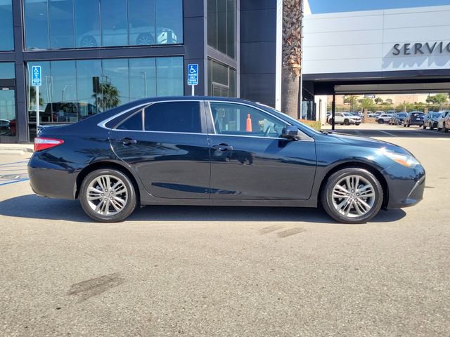 Used 2015 Toyota Camry SE FWD image 33