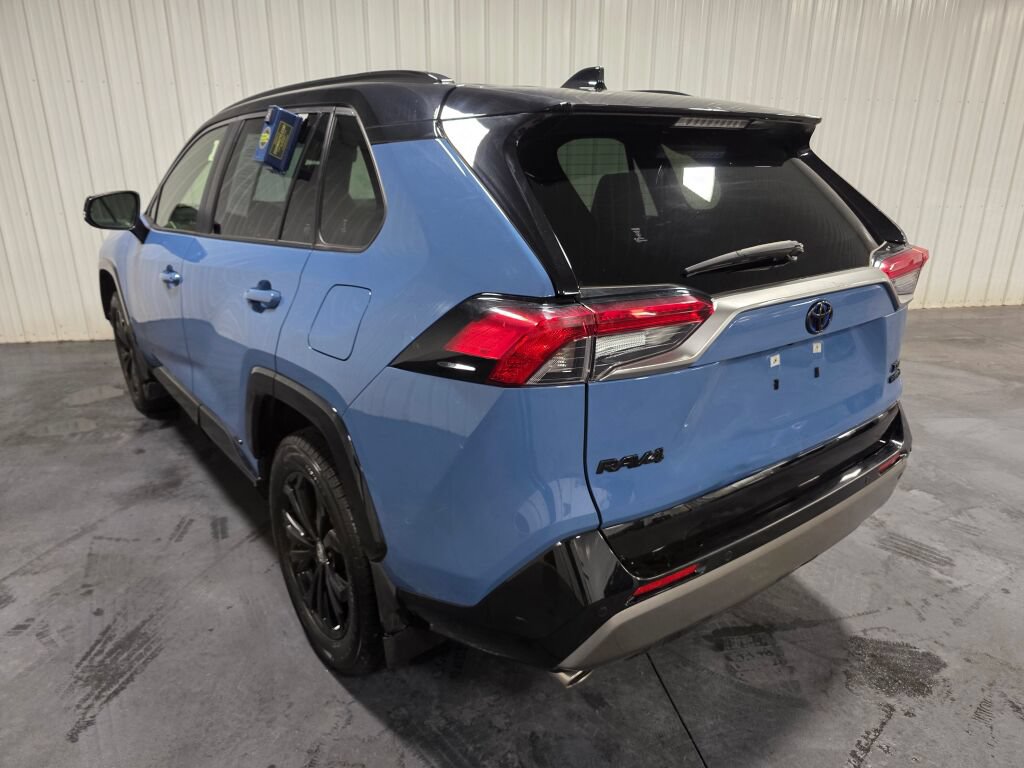 Used 2024 Toyota RAV4 XSE w/ Advanced Technology Package AWD/4WD image 3