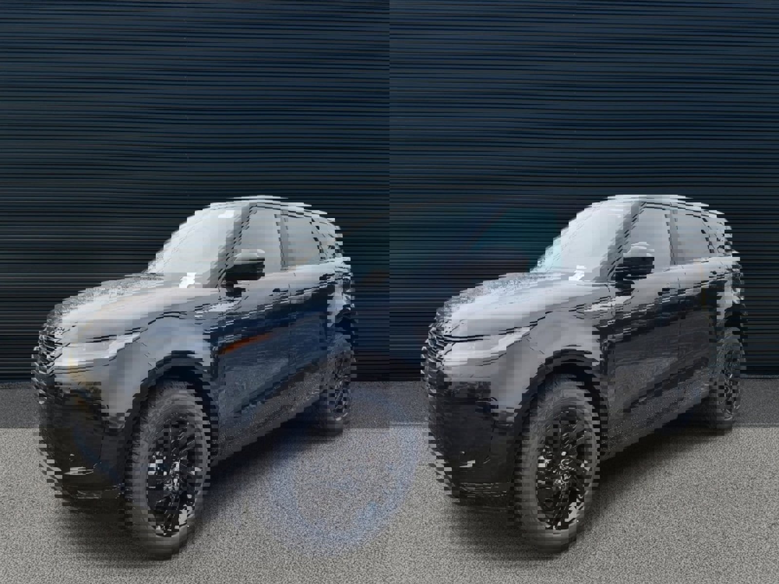 New 2025 Land Rover Range Rover Evoque S