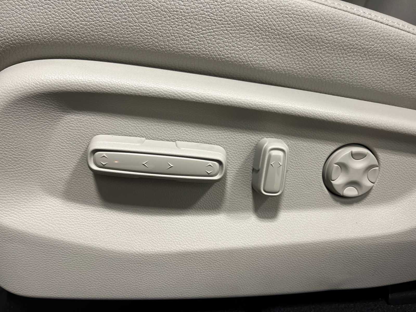 New 2026 Honda Odyssey EX-L image 9