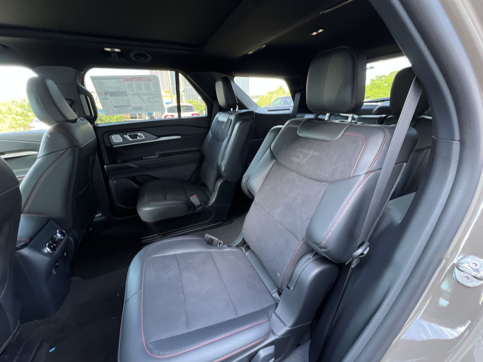 New 2026 Ford Explorer ST w/ Sun And Sound Package AWD/4WD image 25