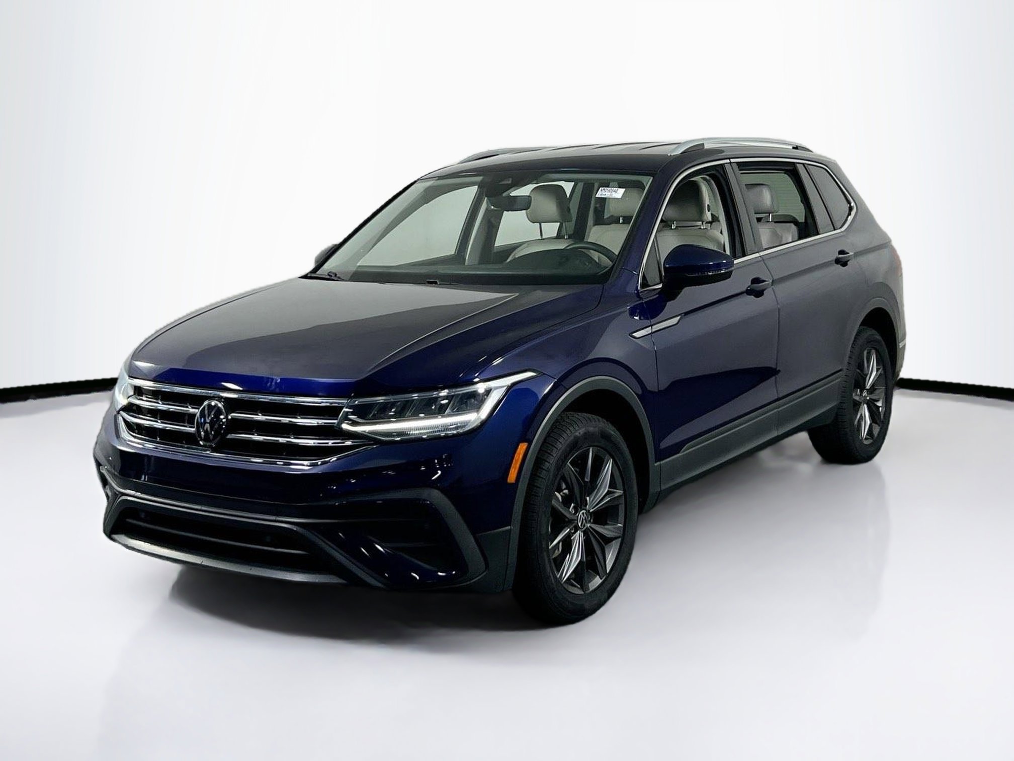 Used 2022 Volkswagen Tiguan SE