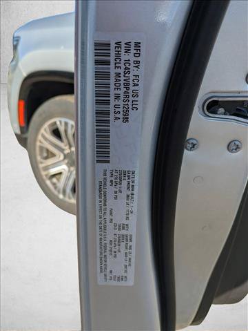 Used 2024 Jeep Wagoneer Series II w/ Flexible Seating Group AWD/4WD image 15