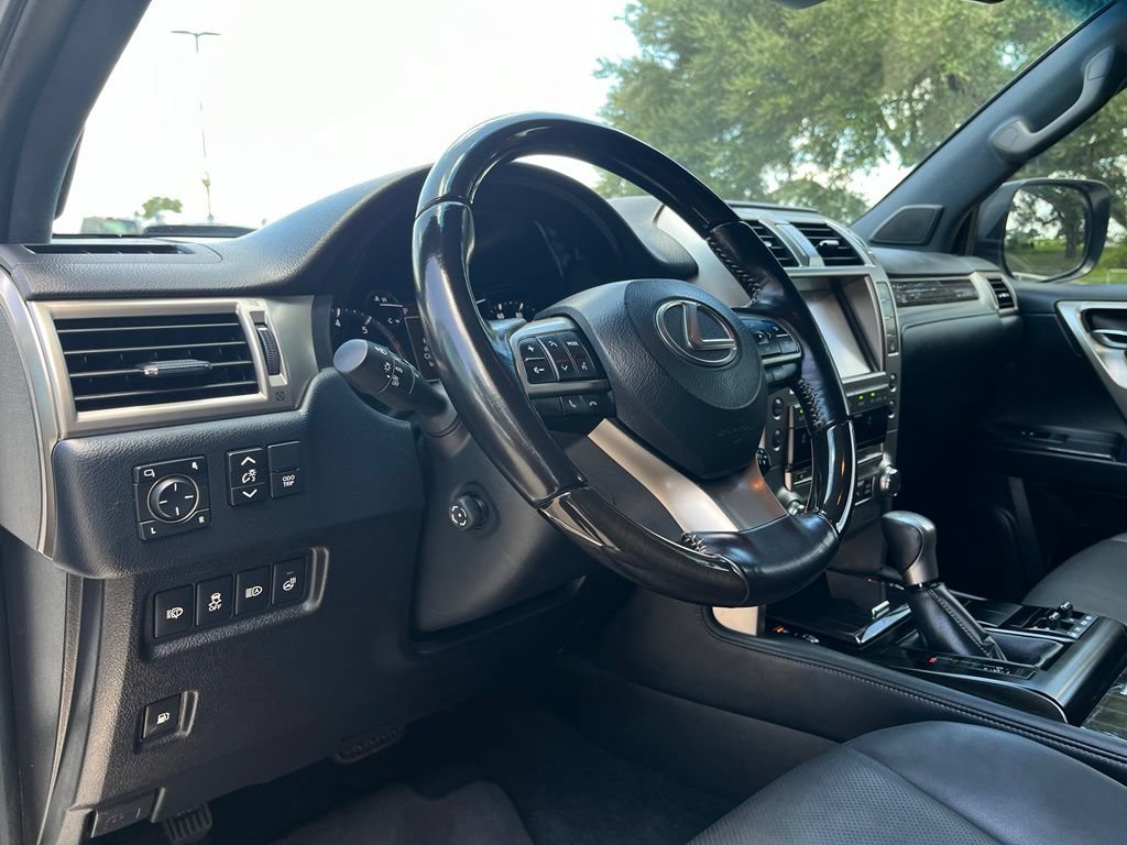 Used 2021 Lexus GX 460 Premium AWD/4WD image 16