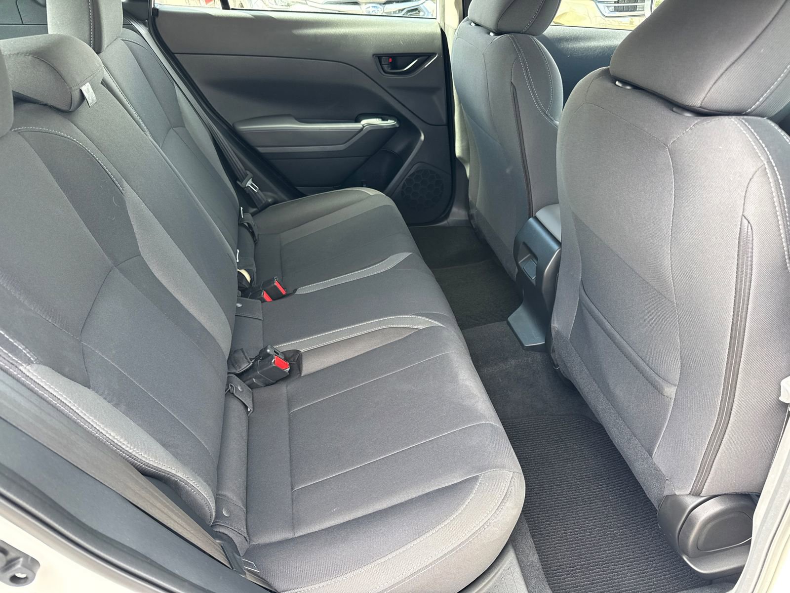 Certified 2025 Subaru Impreza 2.0i image 11