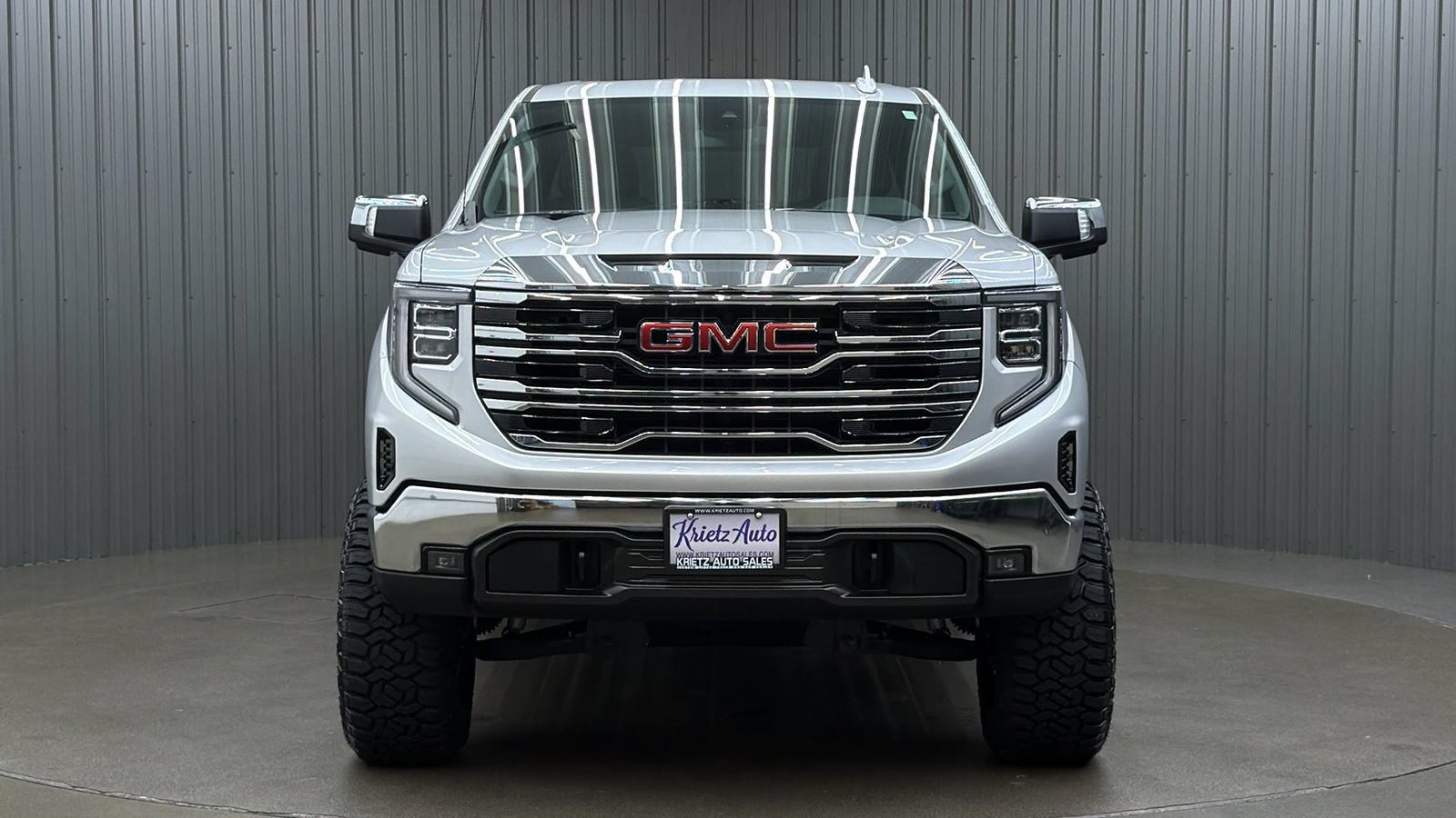 Used 2022 GMC Sierra 1500 SLT w/ SLT Convenience Package AWD/4WD image 8