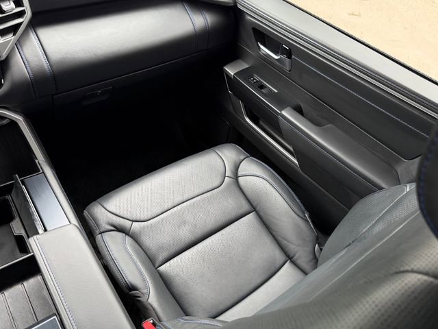 Used 2025 Toyota Tundra Platinum AWD/4WD image 14