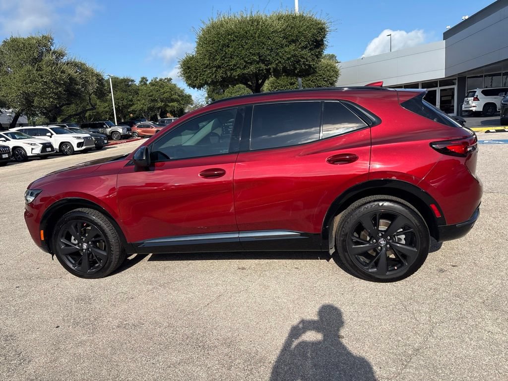 Used 2023 Buick Envision Preferred FWD image 2