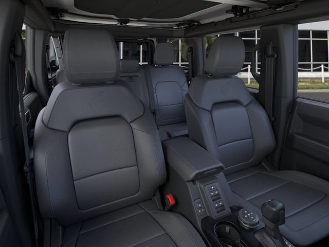 New 2026 Ford Bronco Badlands w/ Black Appearance Package AWD/4WD image 10
