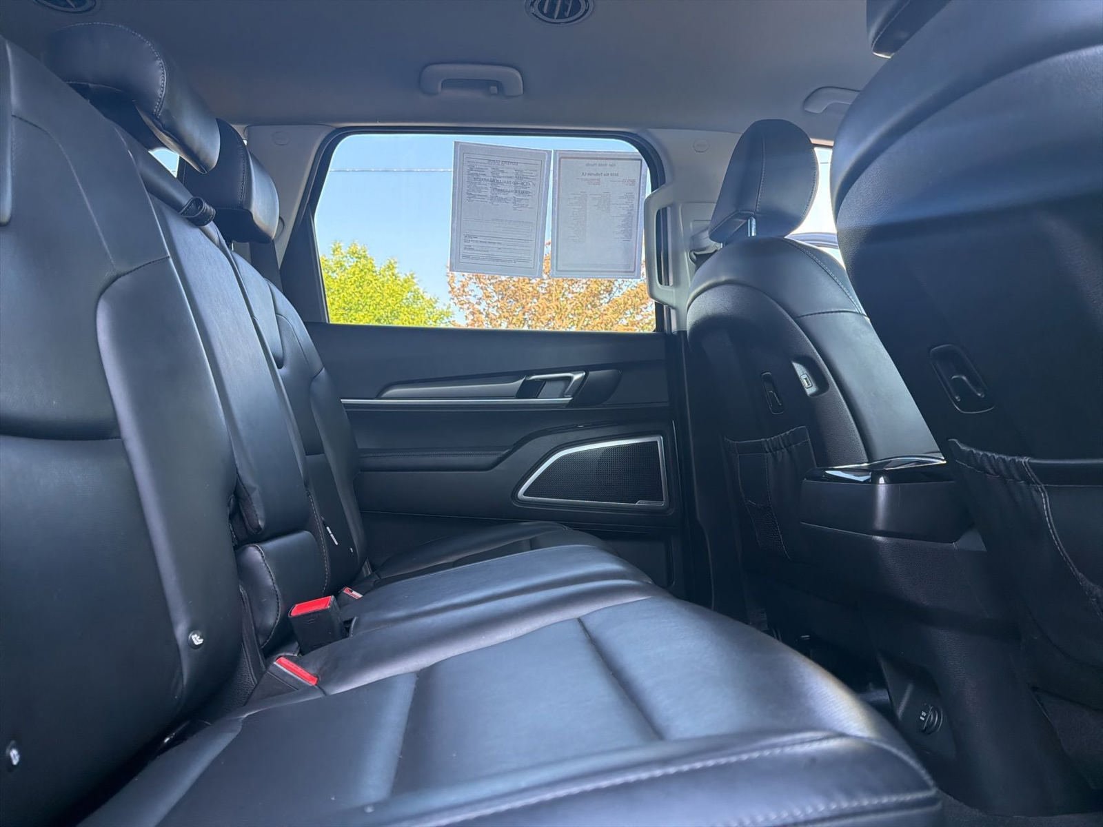 Used 2020 Kia Telluride LX AWD/4WD image 15