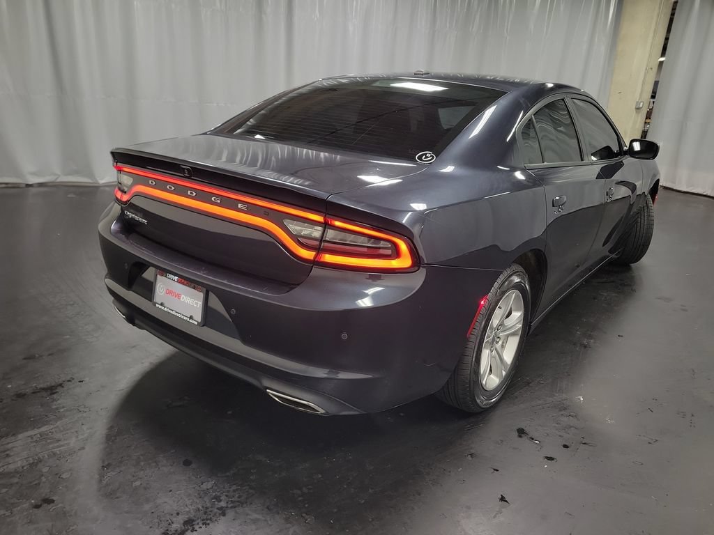Used 2019 Dodge Charger SXT RWD image 9