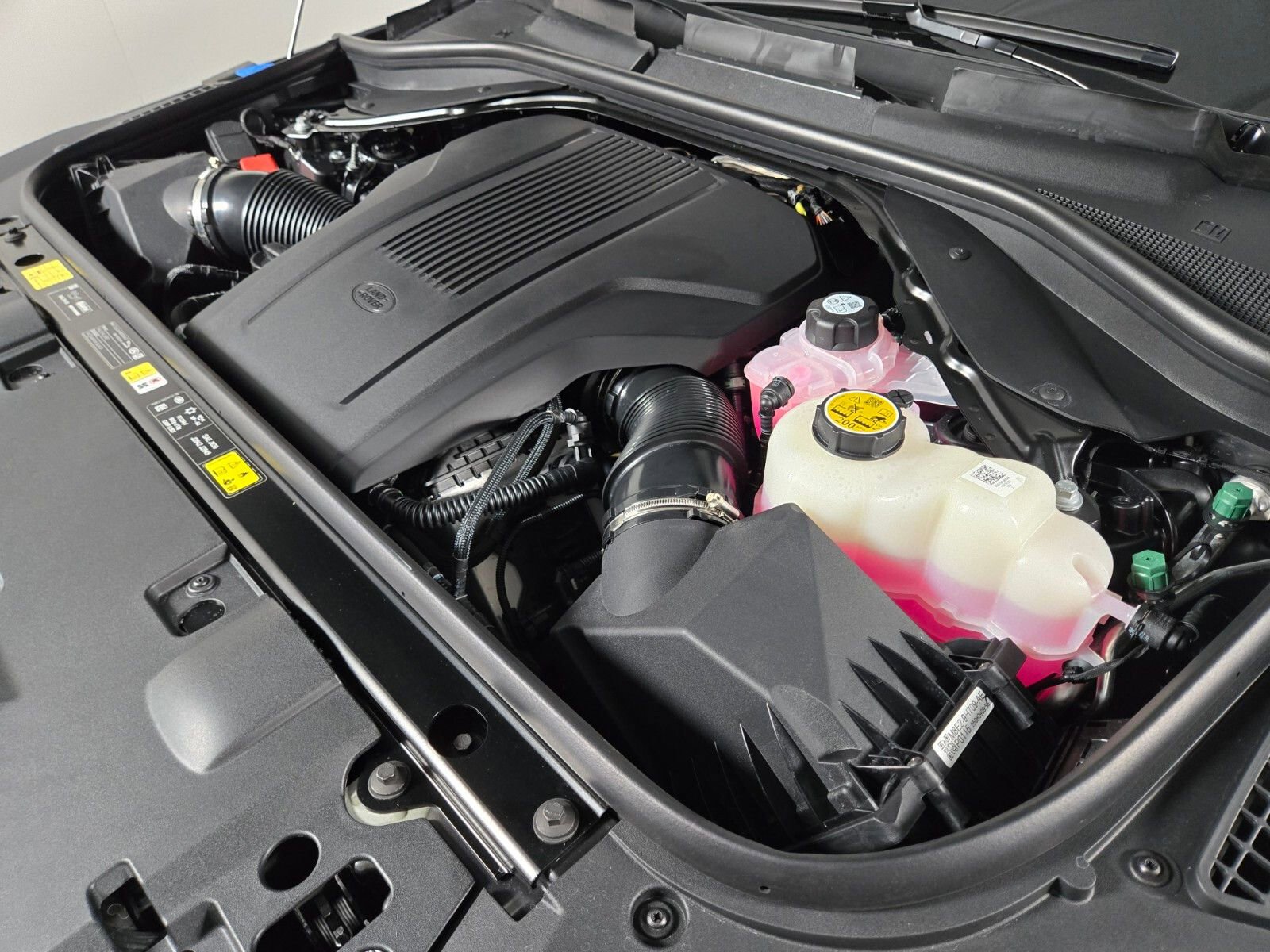 New 2026 Land Rover Range Rover Sport Dynamic SE AWD/4WD image 20