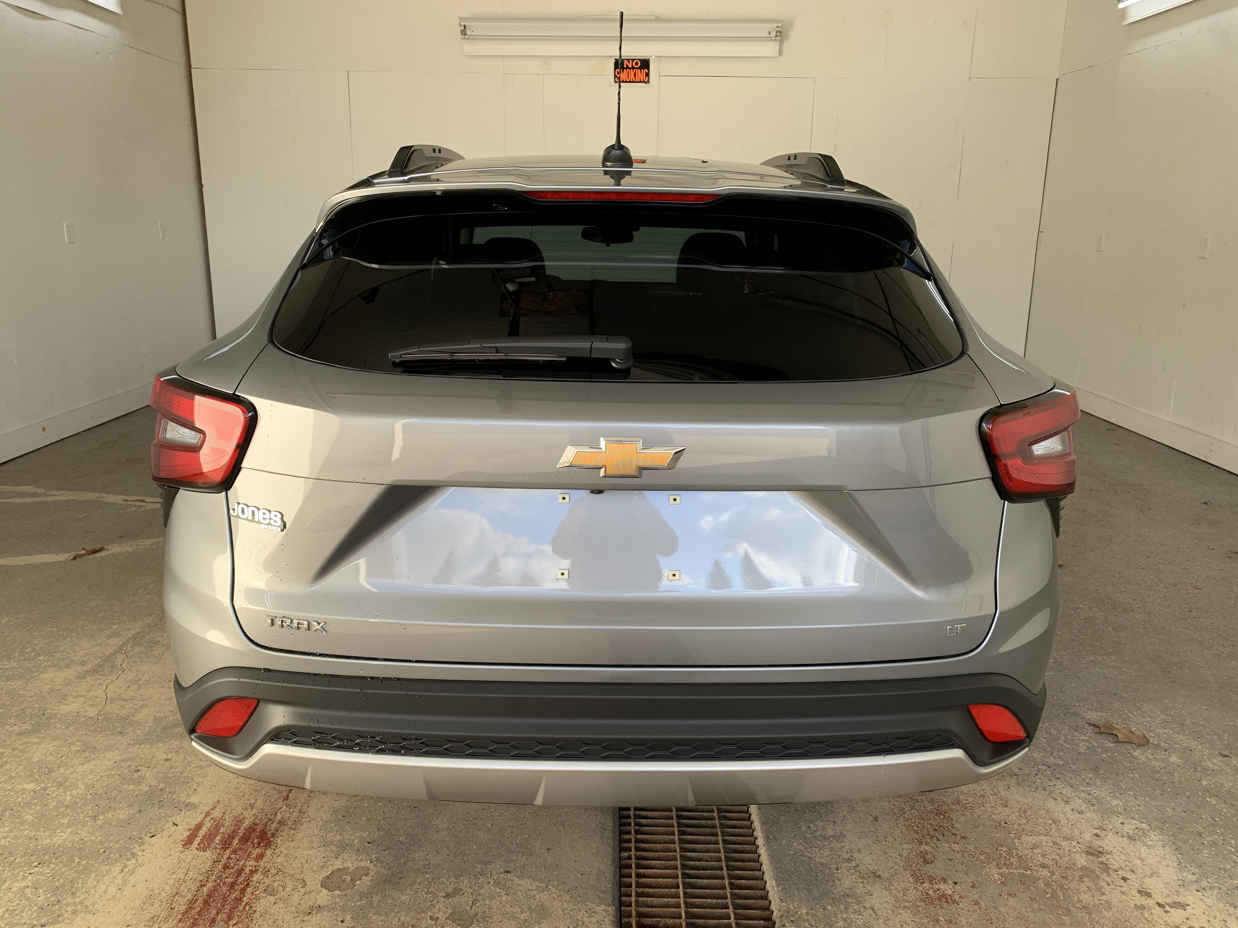 New 2026 Chevrolet Trax LT w/ Sunroof Package image 5