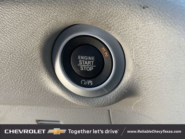 Used 2021 Chrysler Voyager LX FWD image 25