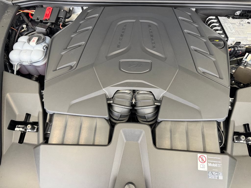 New 2026 Porsche Cayenne S AWD/4WD image 27